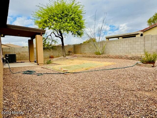 9381 E Rockhouse Peak Place, Tucson, AZ 85710