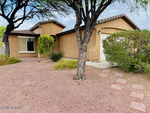 9381 E Rockhouse Peak Place, Tucson, AZ 85710