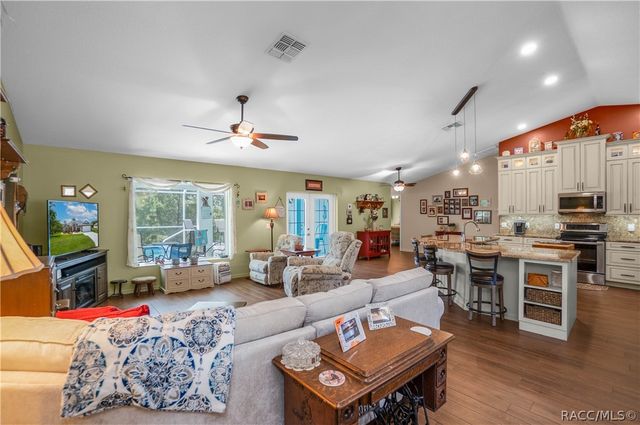 31 Dahlia Court N, Homosassa, FL 34446