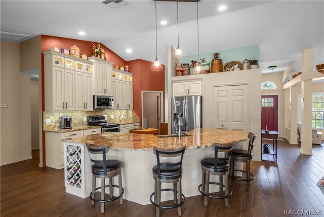 31 Dahlia Court N, Homosassa, FL 34446
