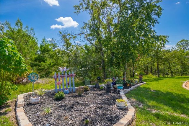 31 Dahlia Court N, Homosassa, FL 34446