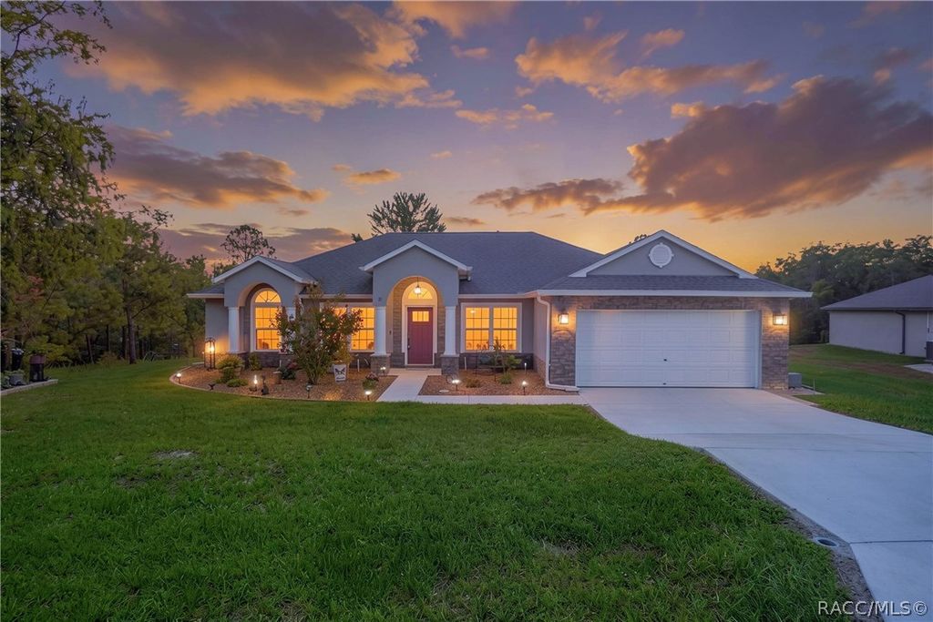 31 Dahlia Court N, Homosassa, FL 34446