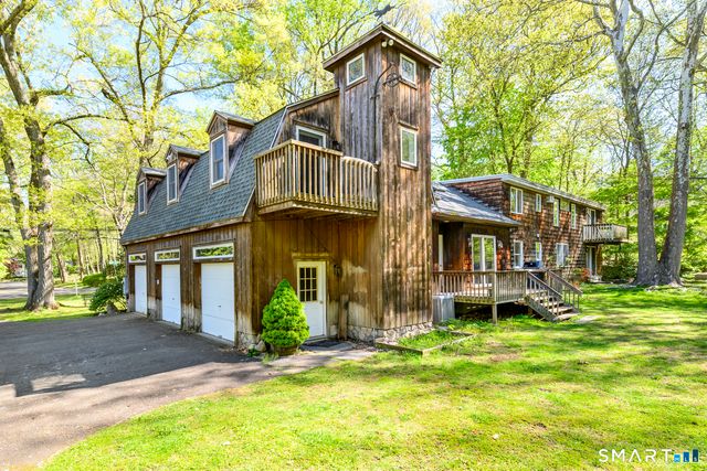 232 Silver Hill Lane, Stamford, CT 06905