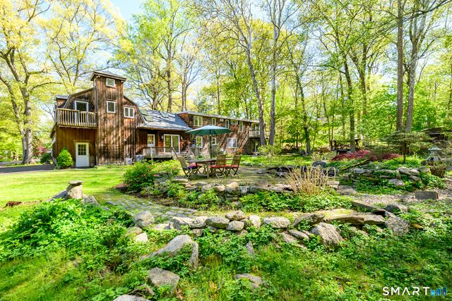 232 Silver Hill Lane, Stamford, CT 06905