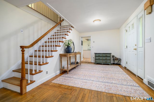 232 Silver Hill Lane, Stamford, CT 06905