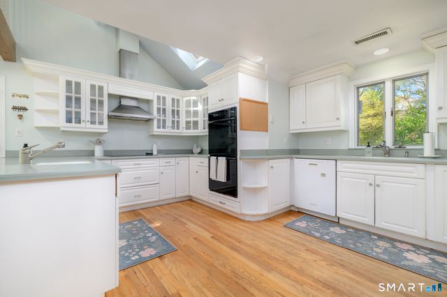 232 Silver Hill Lane, Stamford, CT 06905