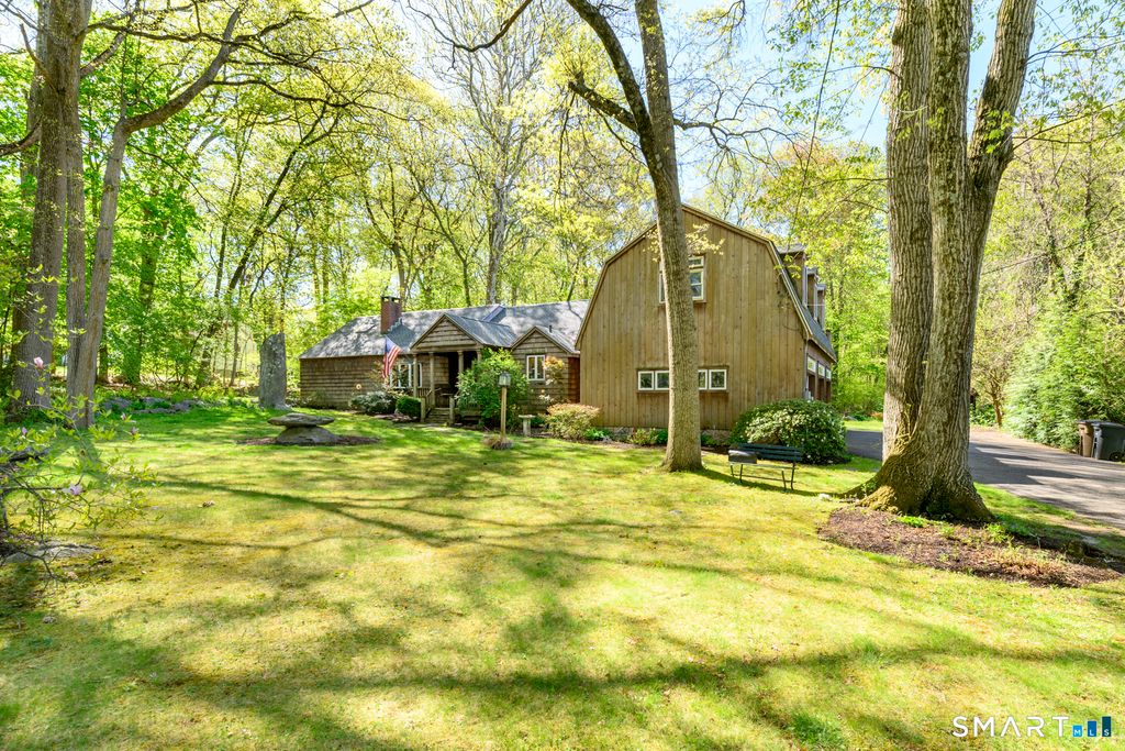 232 Silver Hill Lane, Stamford, CT 06905