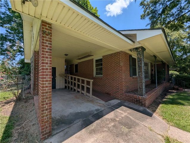 2910 Jennings Drive, Mobile, AL 36606