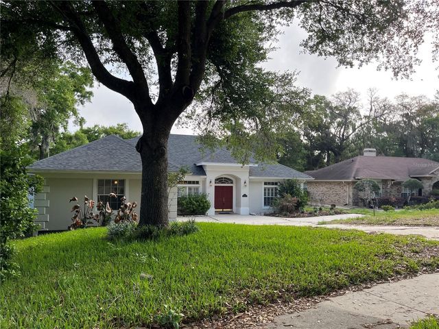 2054 SAWGRASS DRIVE, Apopka, FL 32712