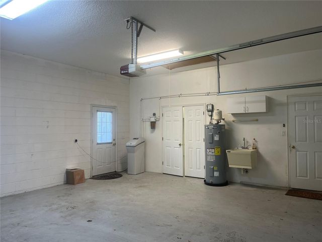 2054 SAWGRASS DRIVE, Apopka, FL 32712