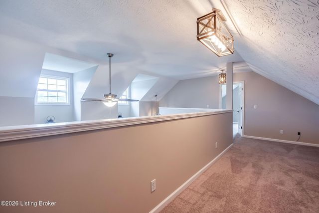 197 Stonecrest Dr, Fisherville, KY 40023