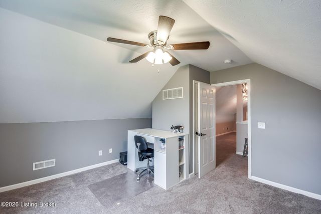 197 Stonecrest Dr, Fisherville, KY 40023