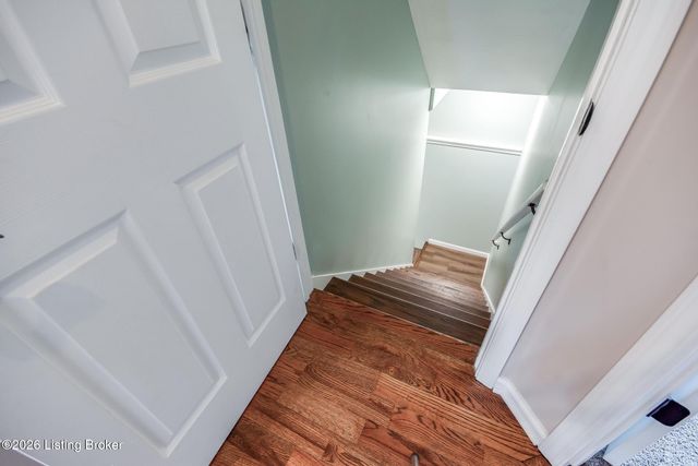 197 Stonecrest Dr, Fisherville, KY 40023
