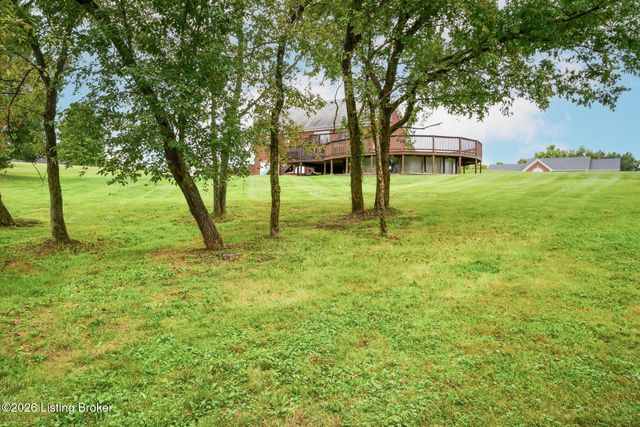 197 Stonecrest Dr, Fisherville, KY 40023