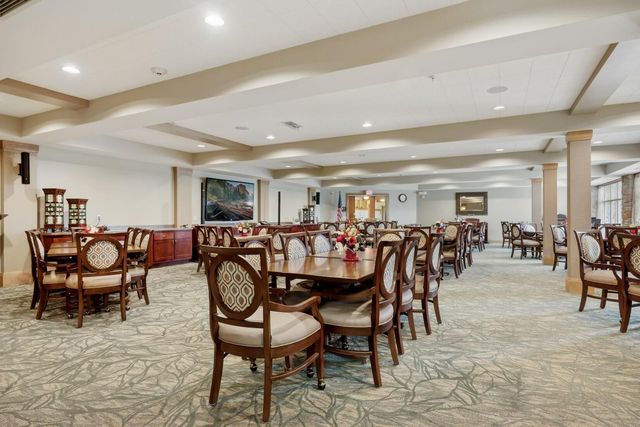 1900 Rush Lake Trail 315, New Brighton, MN 55112