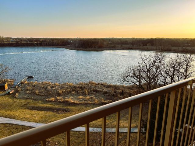 1900 Rush Lake Trail 315, New Brighton, MN 55112