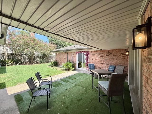 5638 Grape Street, Houston, TX 77096
