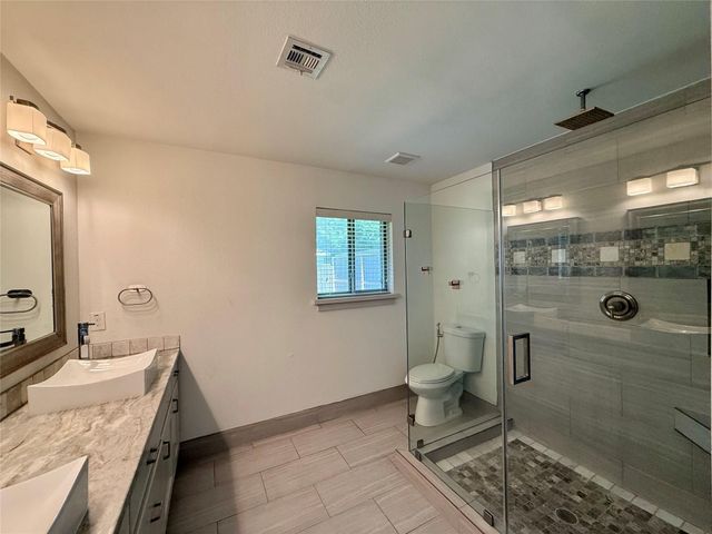 5638 Grape Street, Houston, TX 77096