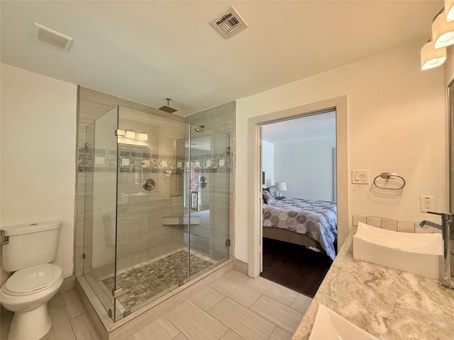 5638 Grape Street, Houston, TX 77096
