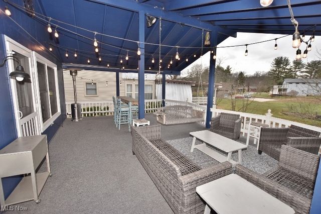 1186 Lincoln Street SW, Sherrodsville, OH 44675