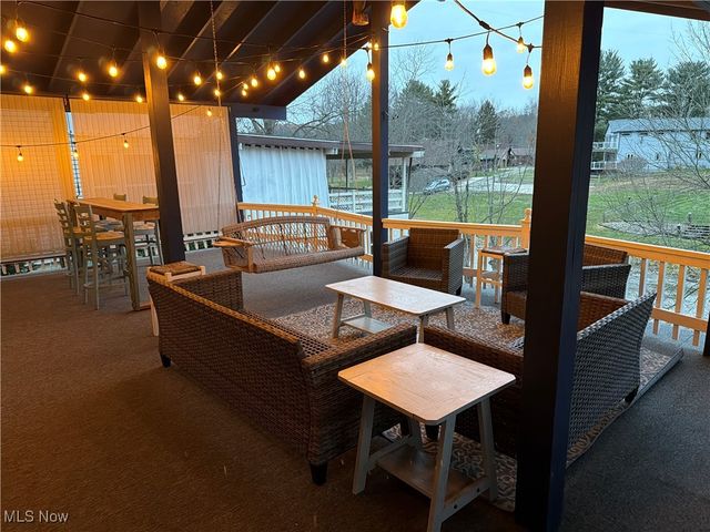 1186 Lincoln Street SW, Sherrodsville, OH 44675