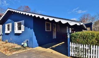 1186 Lincoln Street SW, Sherrodsville, OH 44675