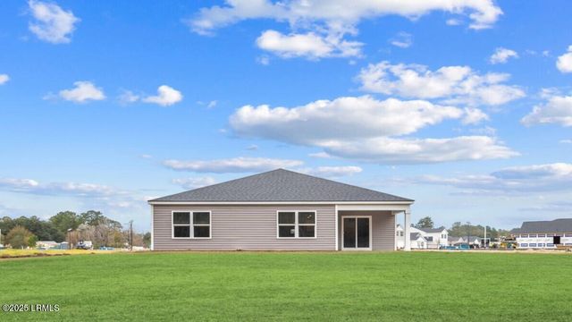 41 Bottom Board Court, Ridgeland, SC 29936