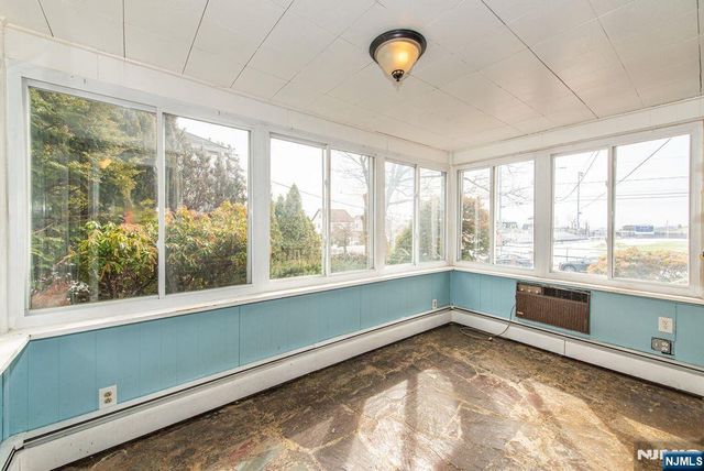 567 Windsor Road, Wood Ridge, NJ 07075