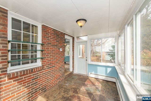 567 Windsor Road, Wood Ridge, NJ 07075