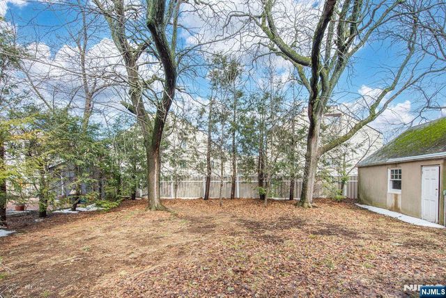 567 Windsor Road, Wood Ridge, NJ 07075