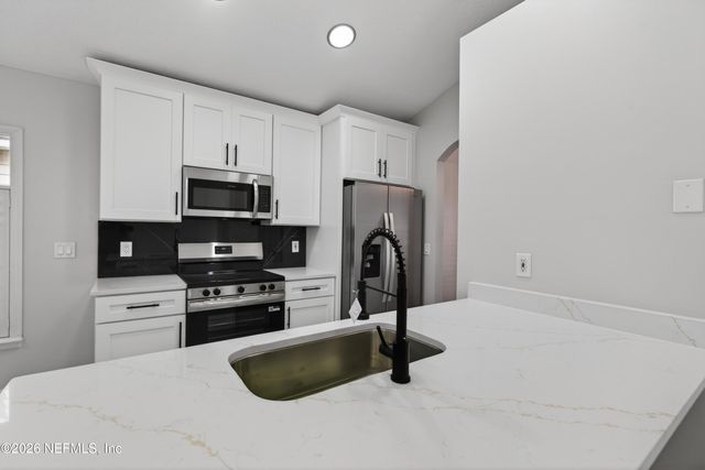 2136 TRAILWOOD Drive, Fleming Island, FL 32003