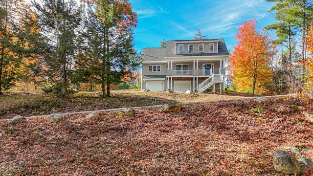 94 Young Road, Barrington, NH 03825