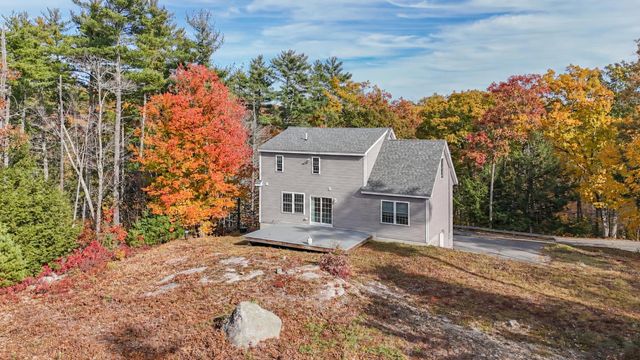 94 Young Road, Barrington, NH 03825
