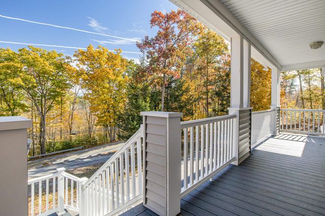 94 Young Road, Barrington, NH 03825
