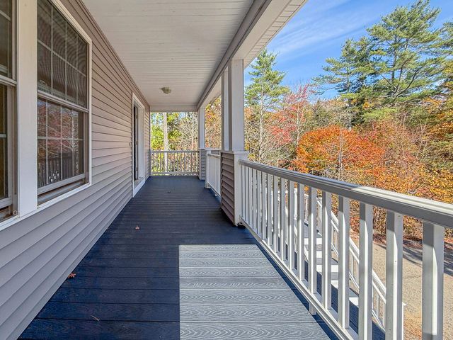 94 Young Road, Barrington, NH 03825