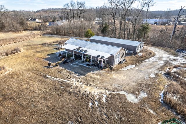 6835 Levee Road, Jeffersonville, KY 40337