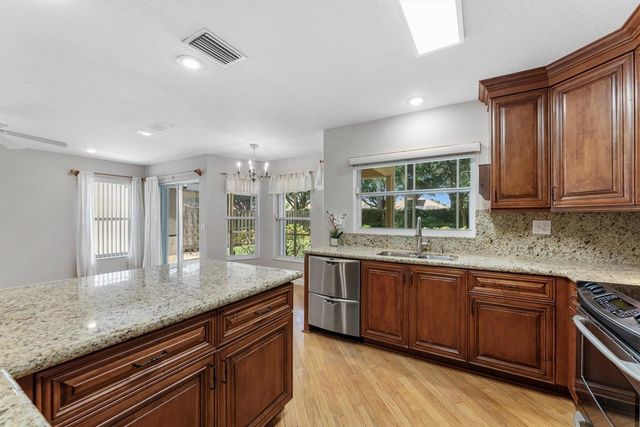 10796 Crescendo Circle, Boca Raton, FL 33498