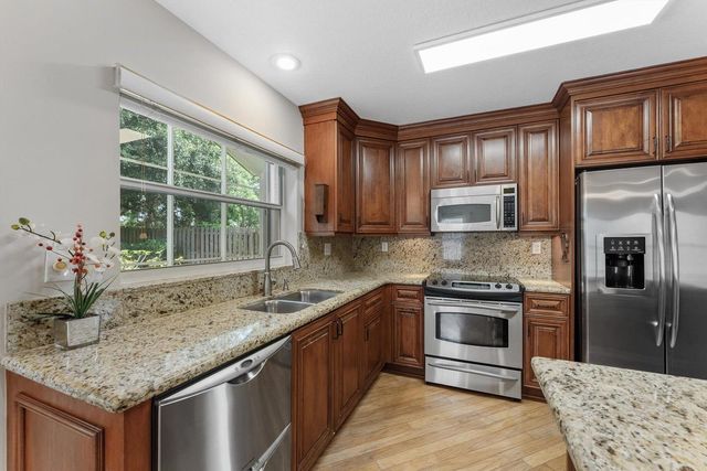 10796 Crescendo Circle, Boca Raton, FL 33498