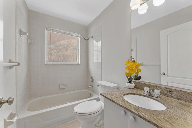 10796 Crescendo Circle, Boca Raton, FL 33498