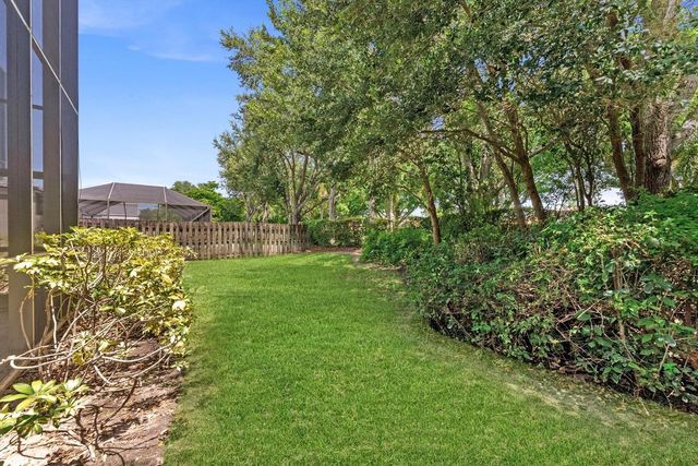 10796 Crescendo Circle, Boca Raton, FL 33498