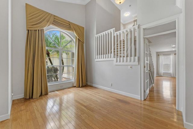 10796 Crescendo Circle, Boca Raton, FL 33498