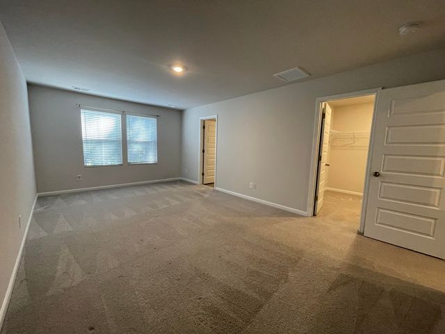 8040 Reagan Way, North Charleston, SC 29418
