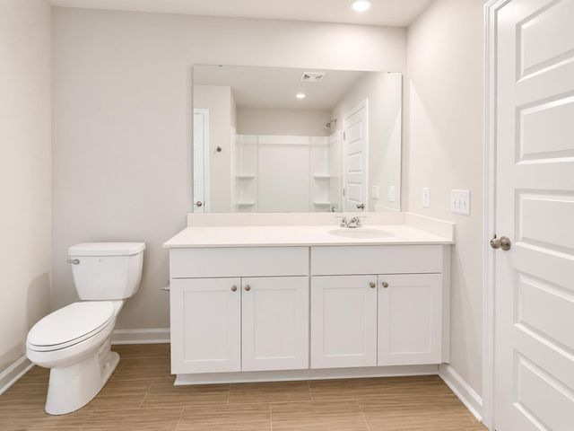 8040 Reagan Way, North Charleston, SC 29418