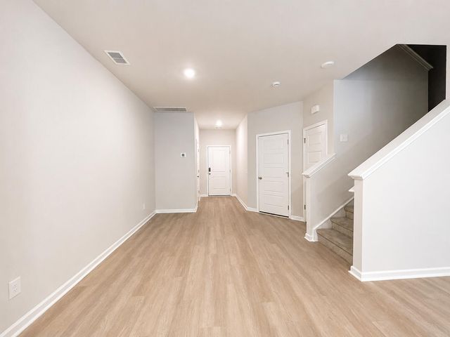 8040 Reagan Way, North Charleston, SC 29418