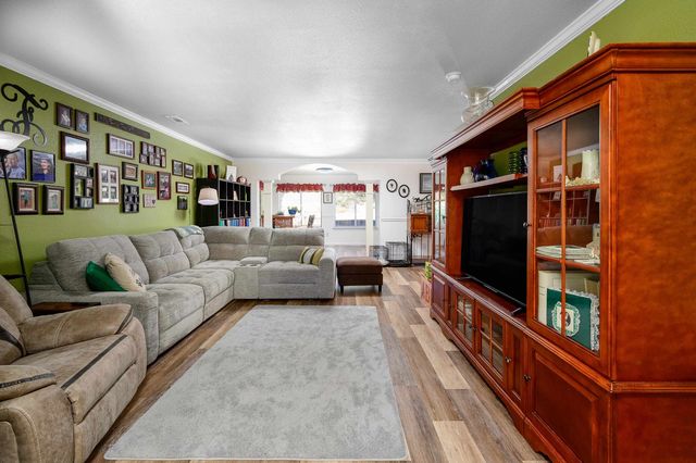 465 Dandelion Ln., Myrtle Beach, SC 29579