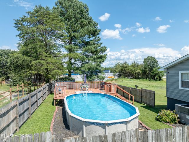 200 Sequoyah Drive, Madisonville, TN 37354