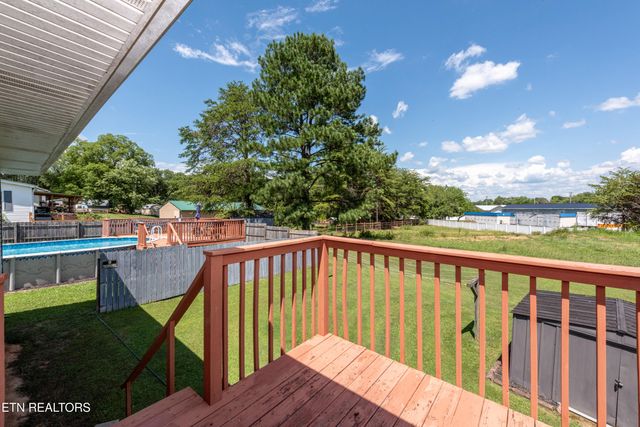200 Sequoyah Drive, Madisonville, TN 37354