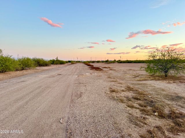 4335 N Cortez Drive -, Eloy, AZ 85131