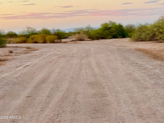 4335 N Cortez Drive -, Eloy, AZ 85131