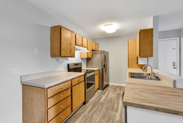 1356 Glenns Bay Rd Apt 204I, Myrtle Beach, SC 29575